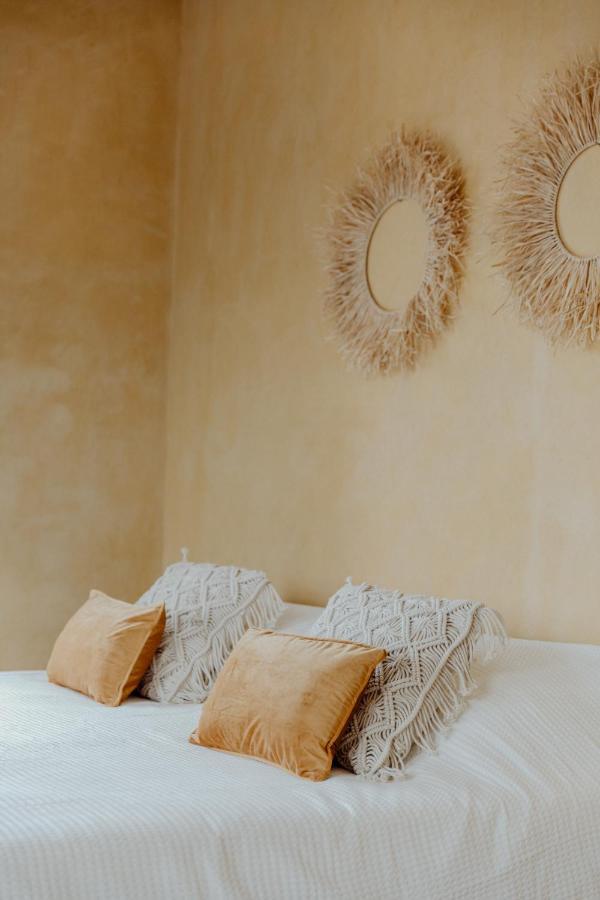 Agriturismo Qui Voglio Monte Roberto Kültér fotó