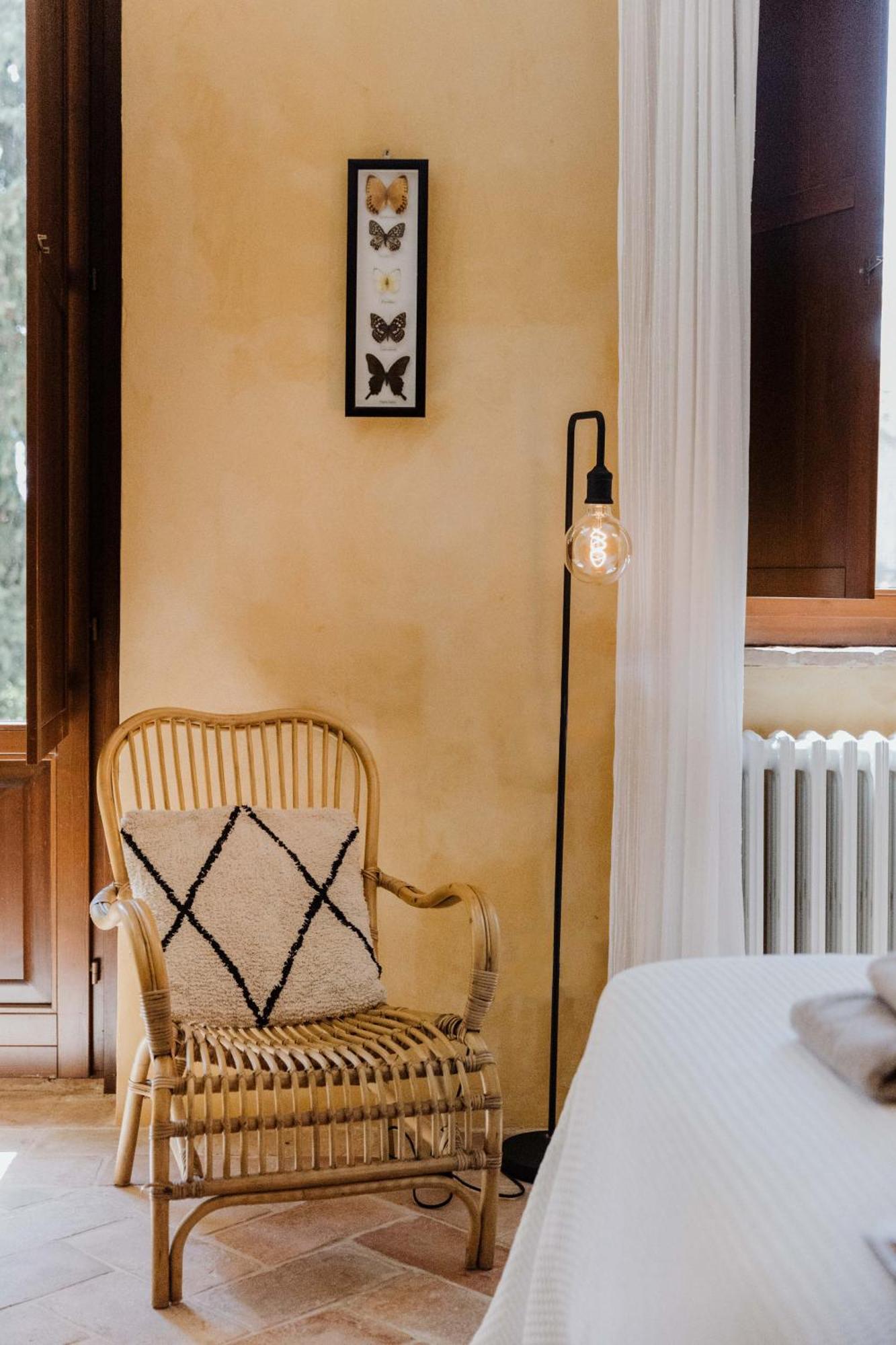 Agriturismo Qui Voglio Monte Roberto Kültér fotó